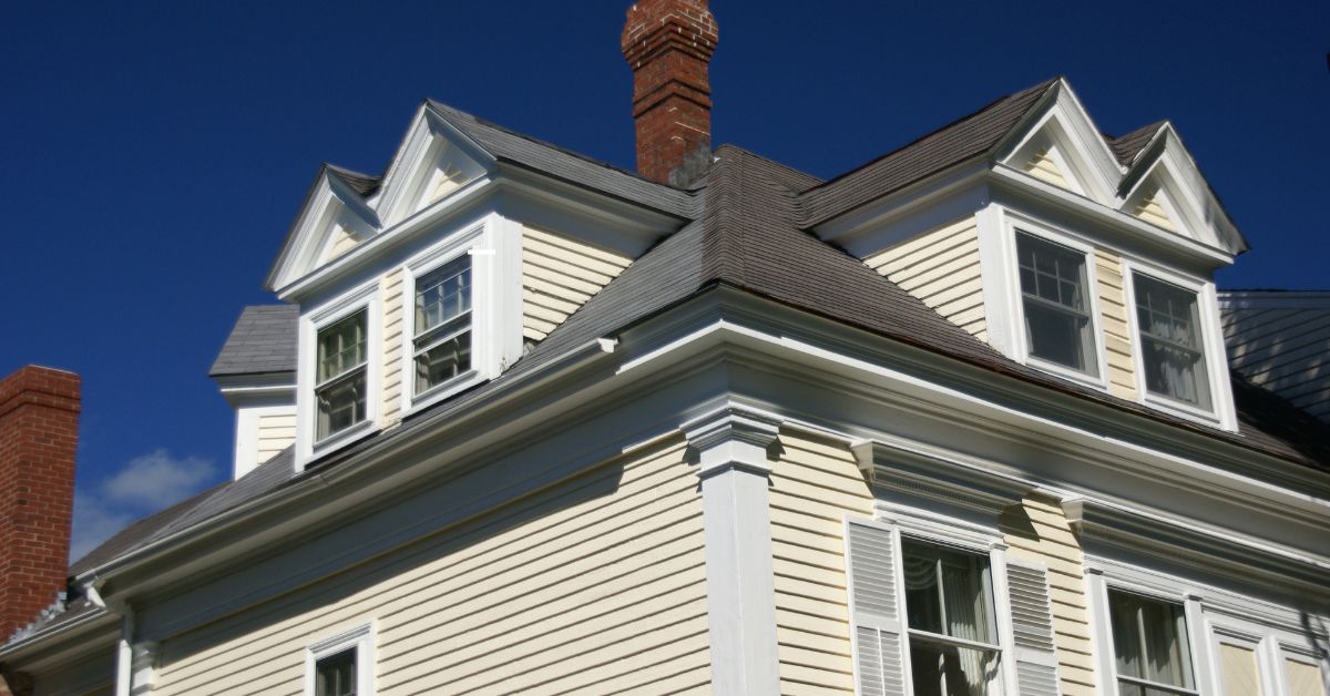 vertical vinyl siding