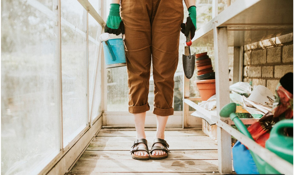 how to clean vinyl siding with a pressure washer